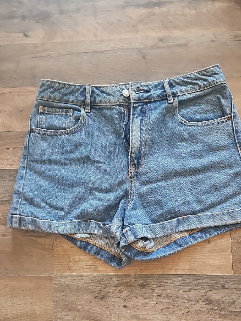 PacSun Medium Blue Straight-Leg Denim Shorts